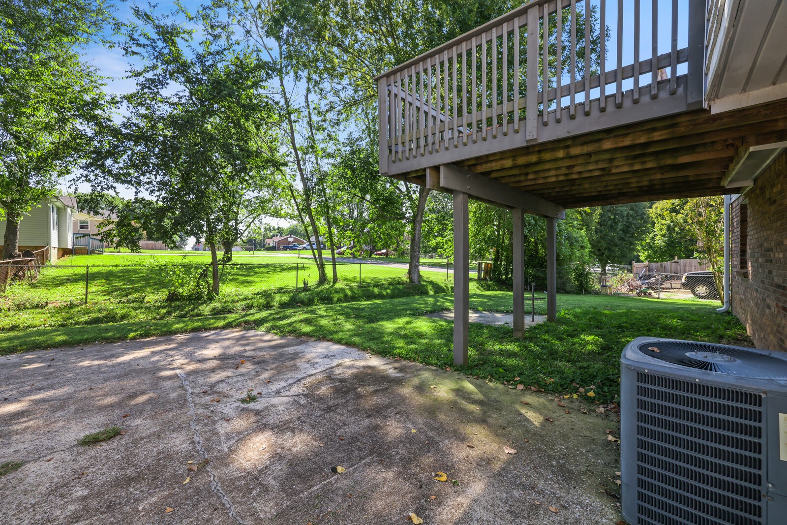 136 Cunningham Pl