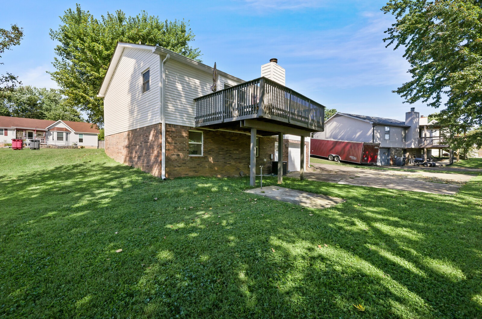 136 Cunningham Pl