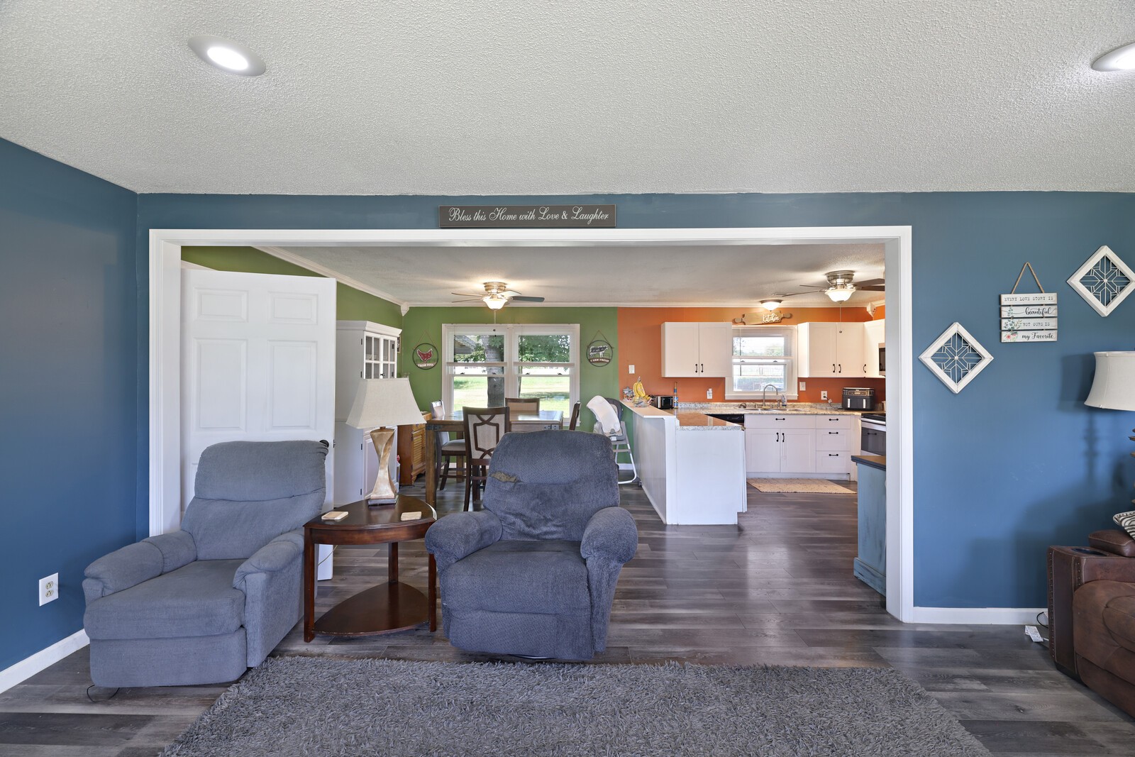 132 Eaton Ln