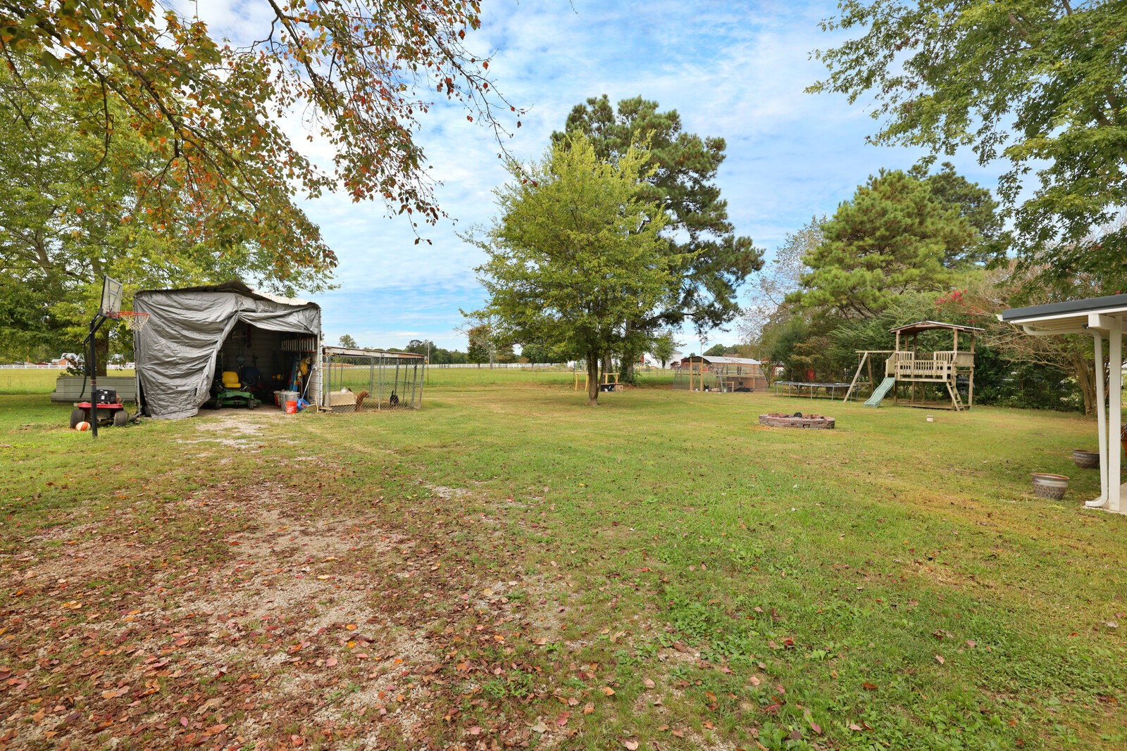 132 Eaton Ln
