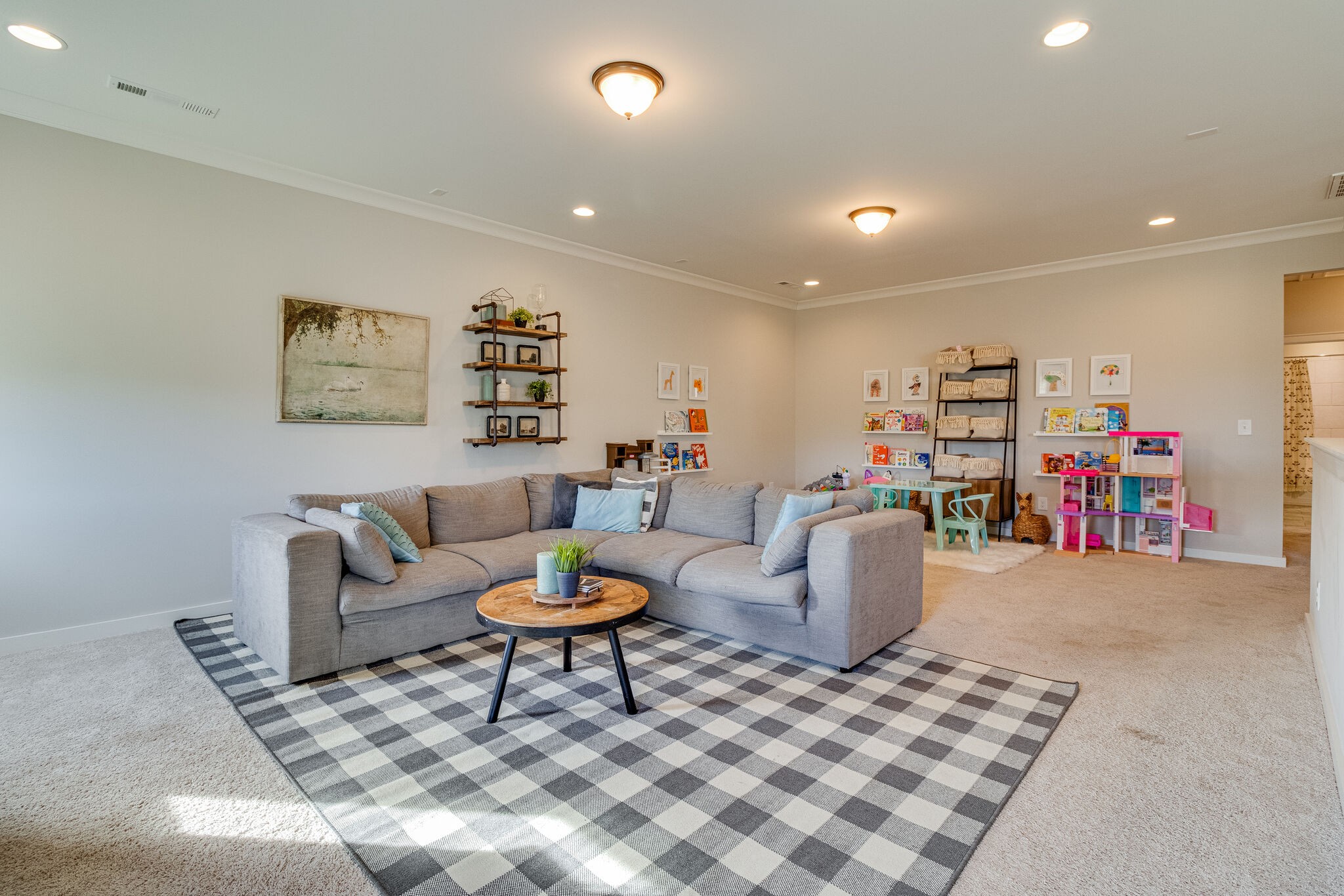 326 Colt Ave