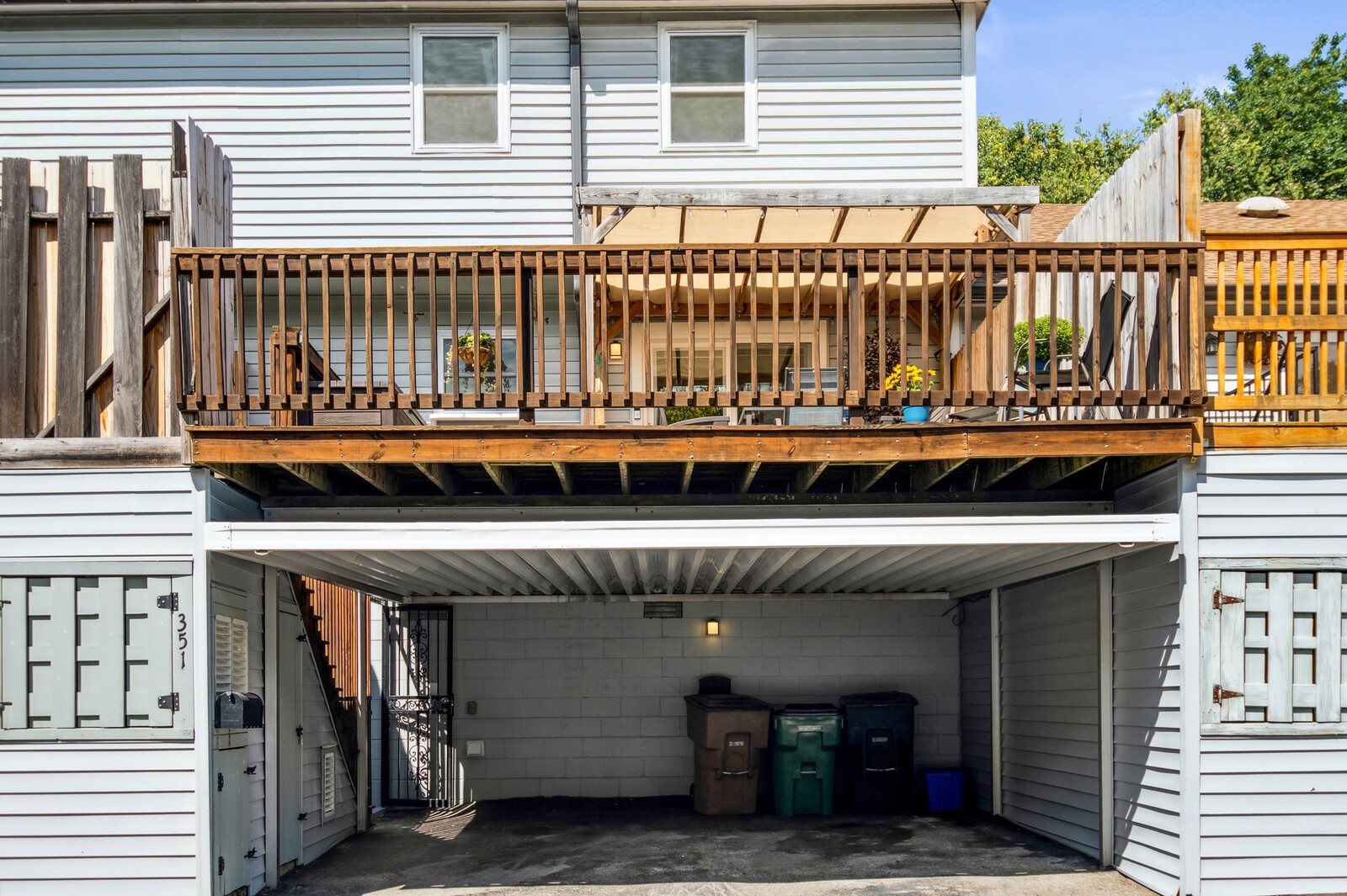 351 Huntington Ridge Dr