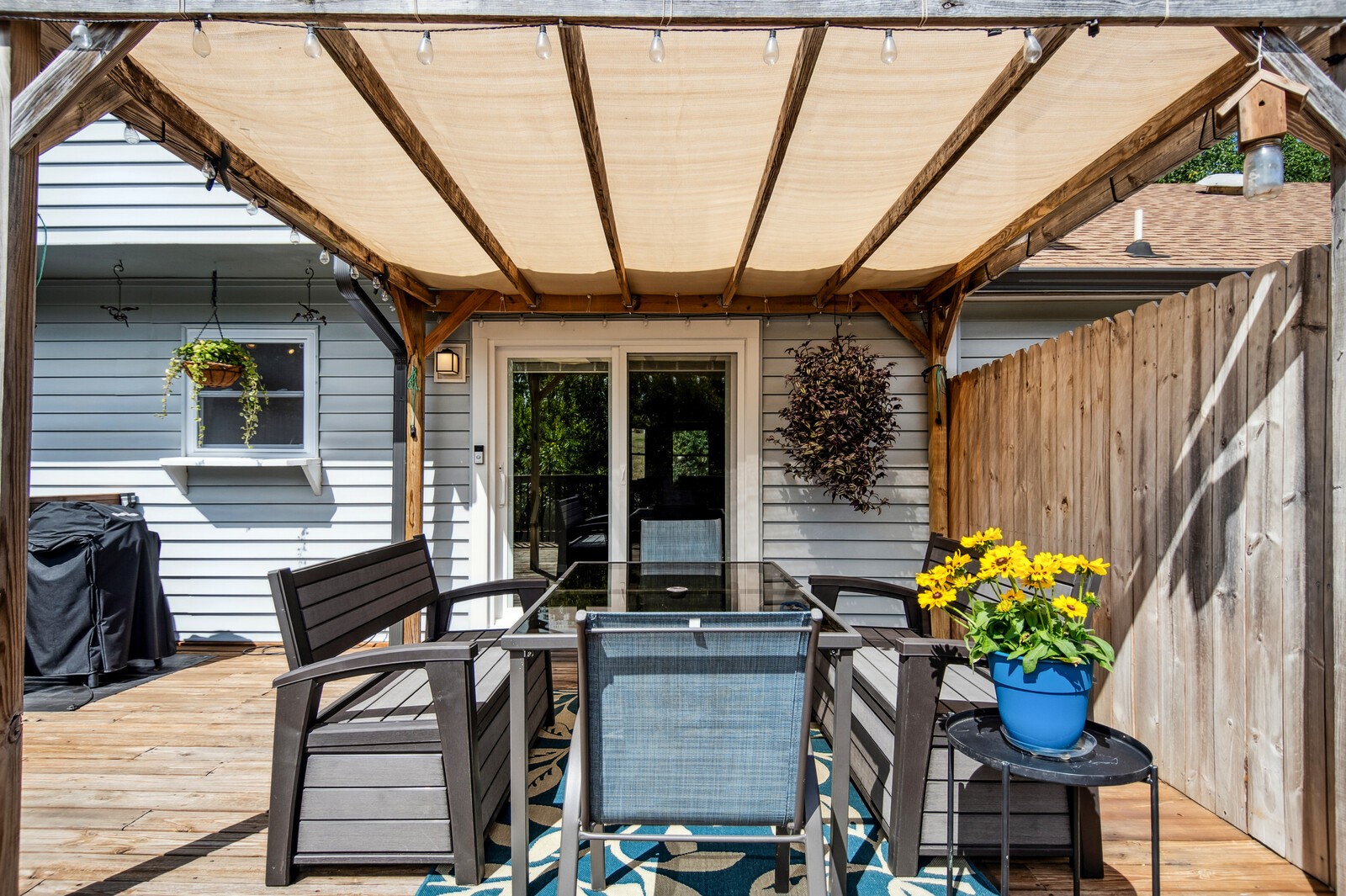 351 Huntington Ridge Dr