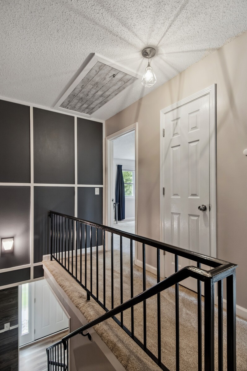 351 Huntington Ridge Dr