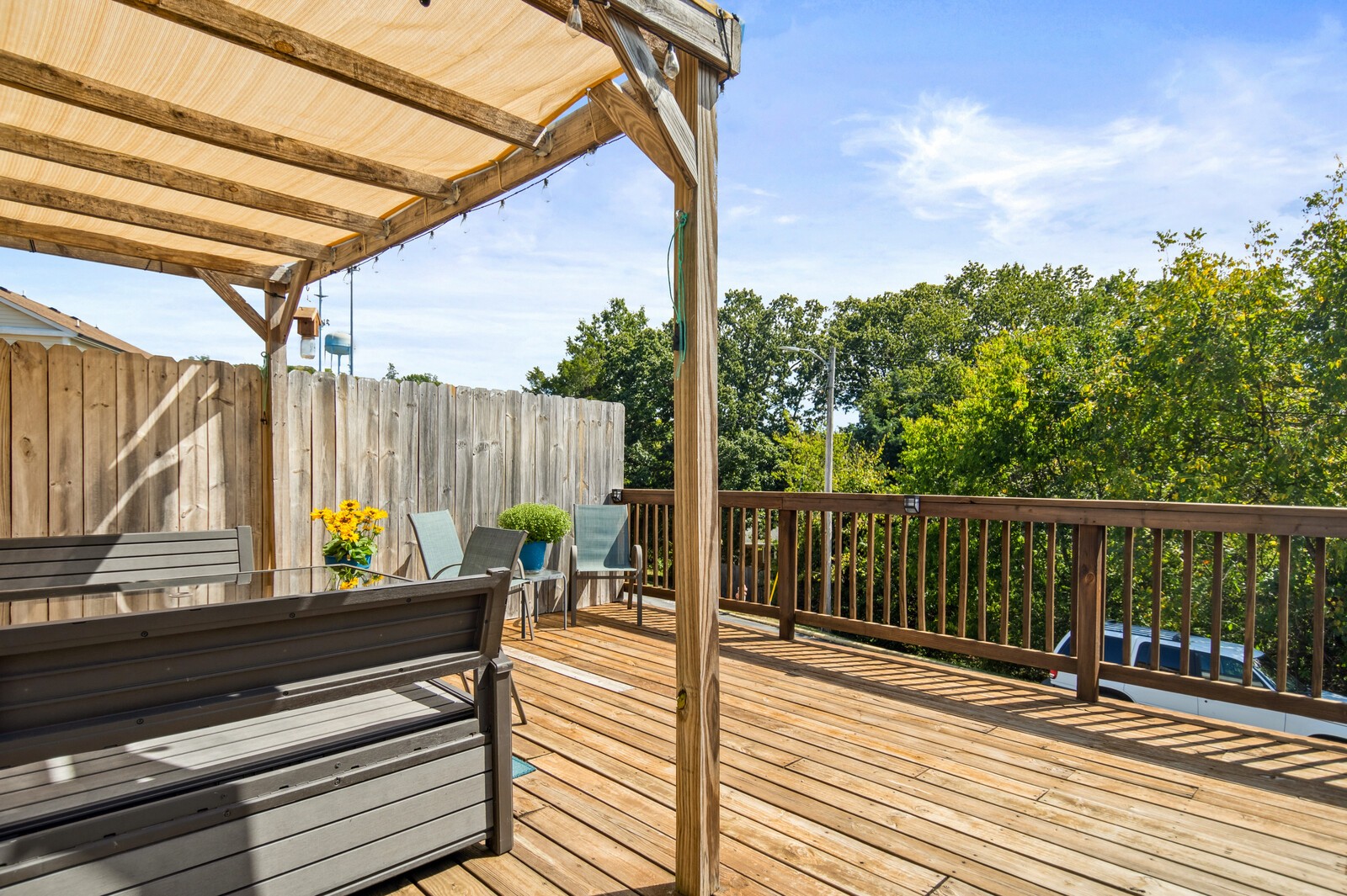 351 Huntington Ridge Dr