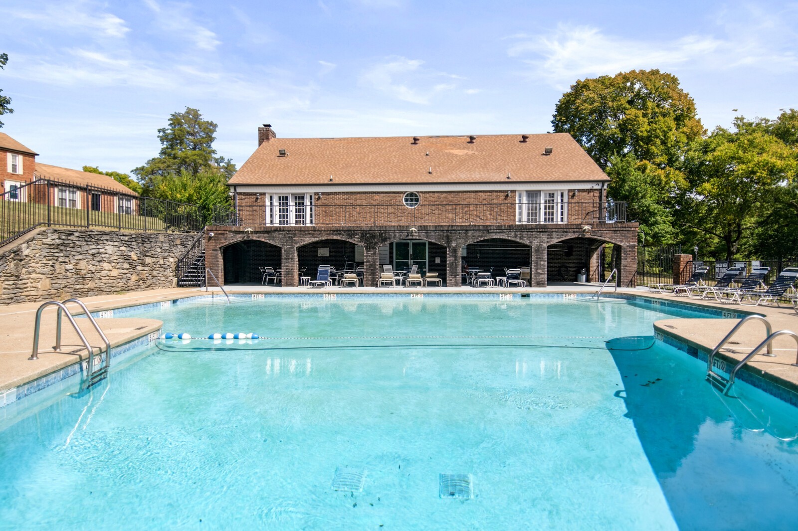 351 Huntington Ridge Dr