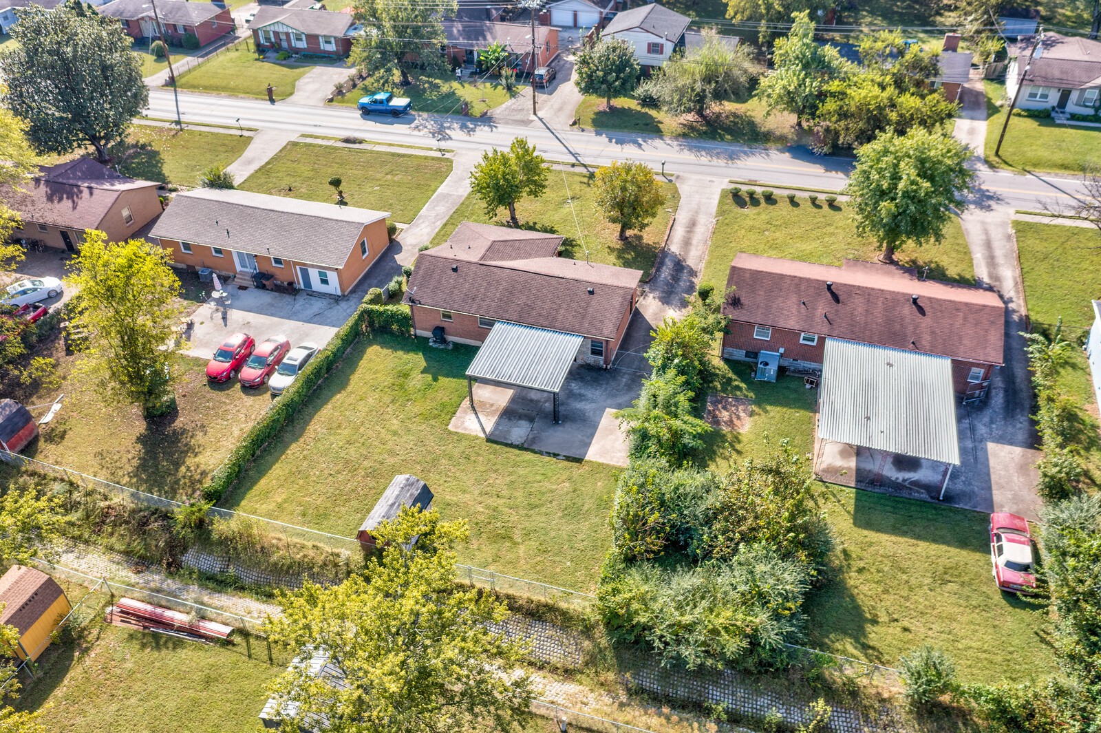 3028 Kings Ln