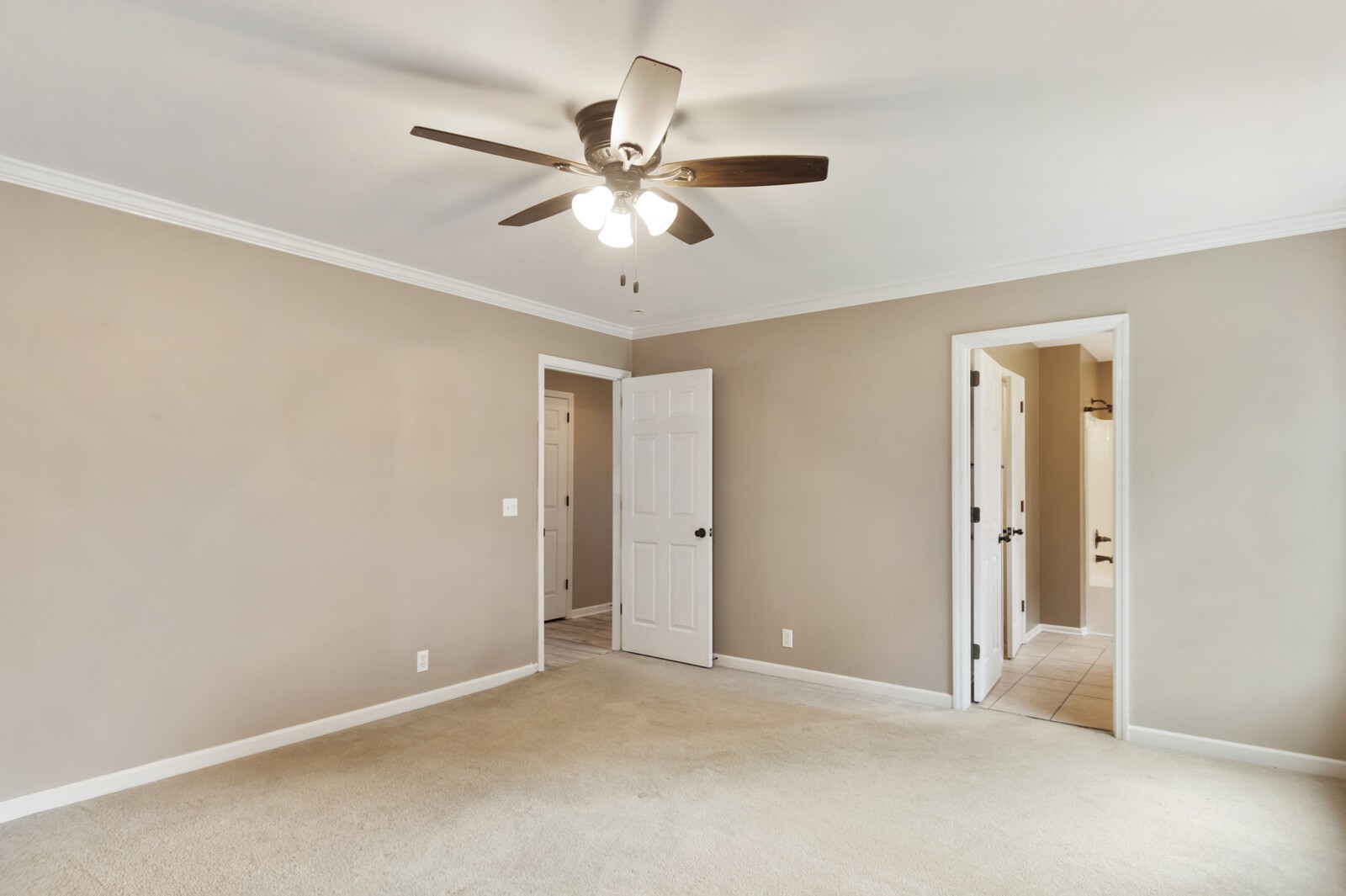116 Calloway Ln