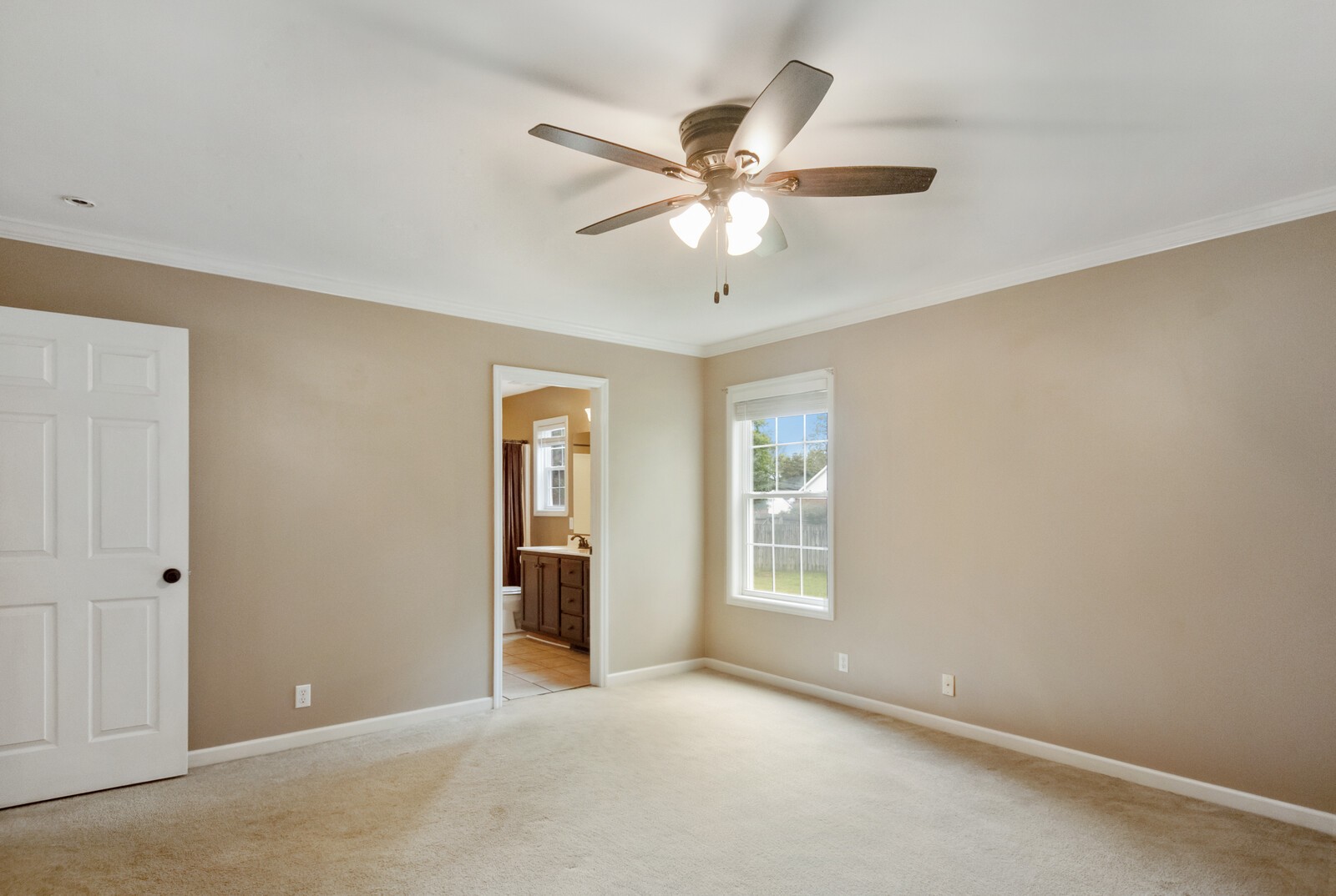 116 Calloway Ln