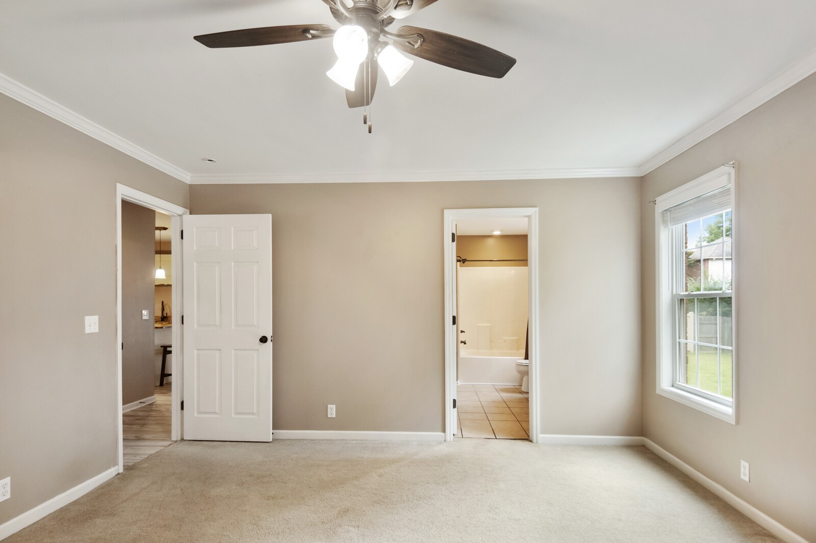 116 Calloway Ln