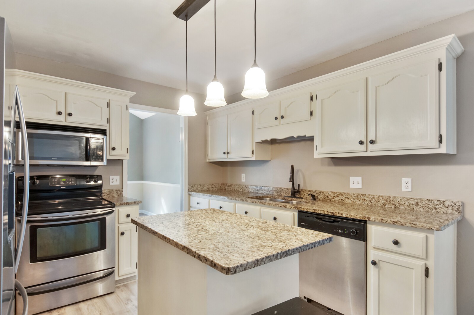 116 Calloway Ln