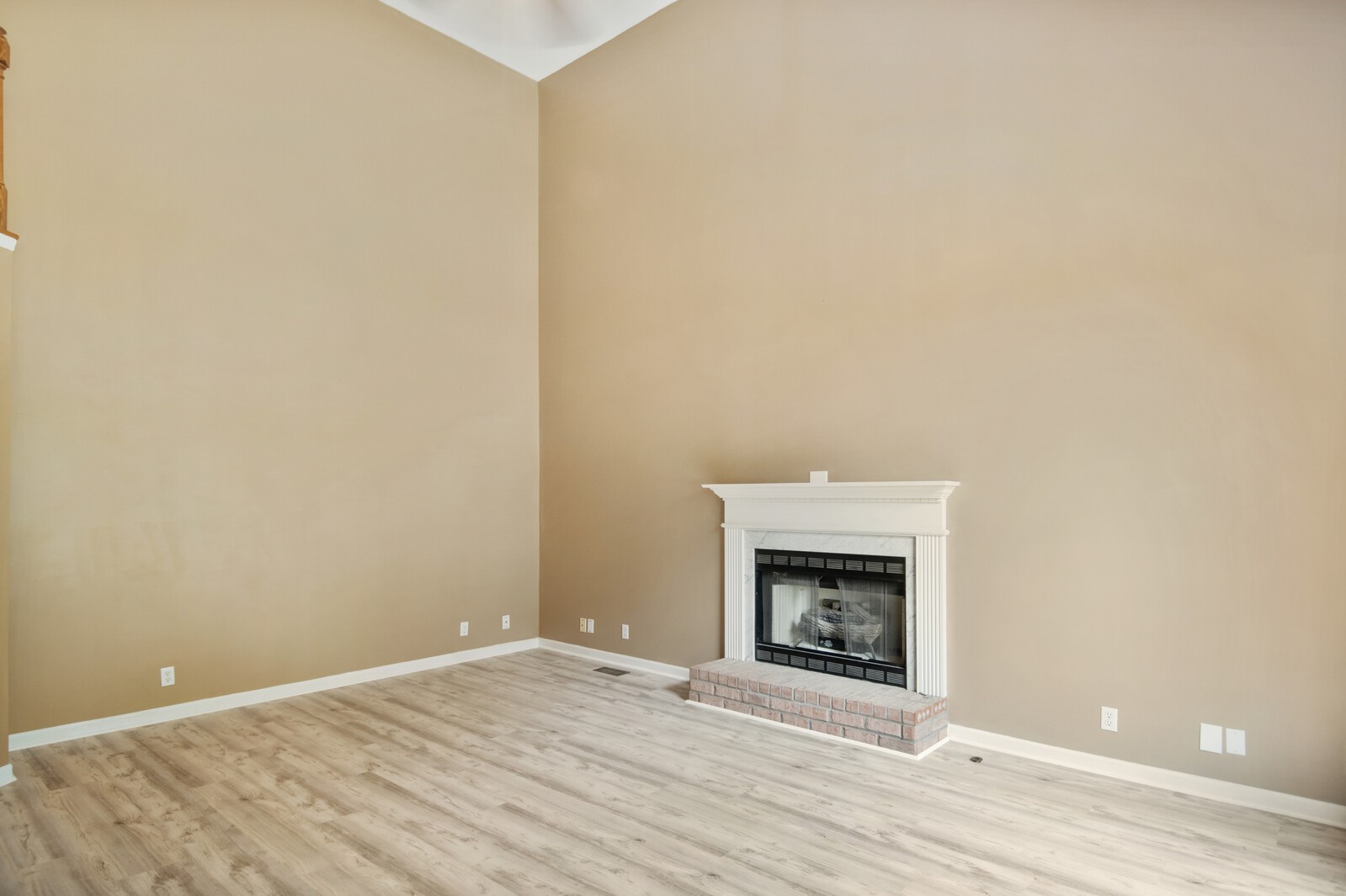116 Calloway Ln