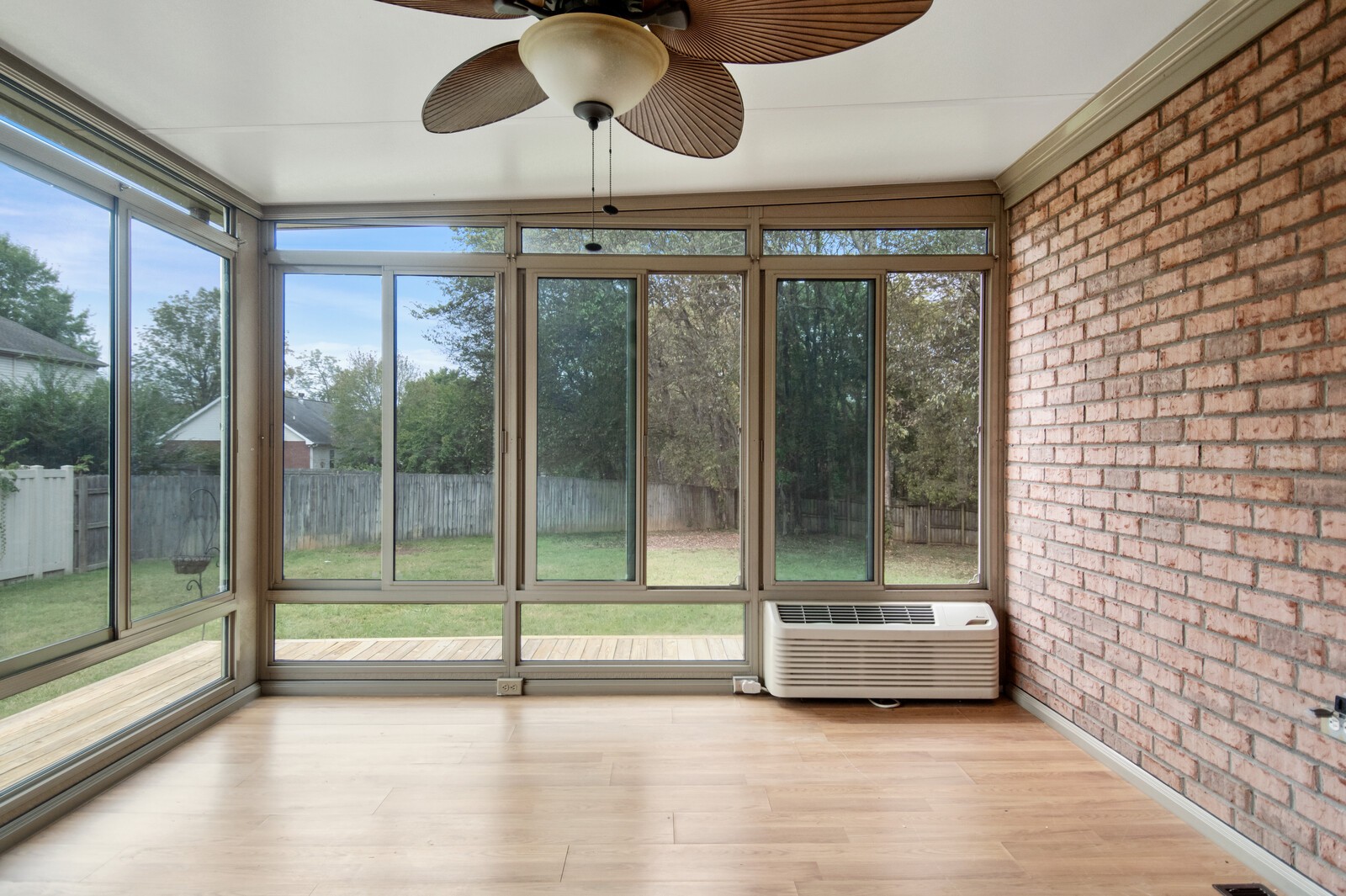 116 Calloway Ln