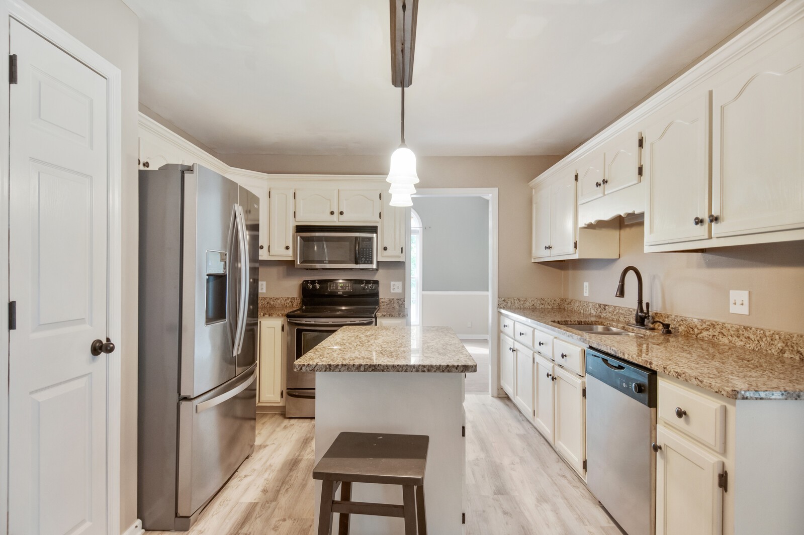 116 Calloway Ln