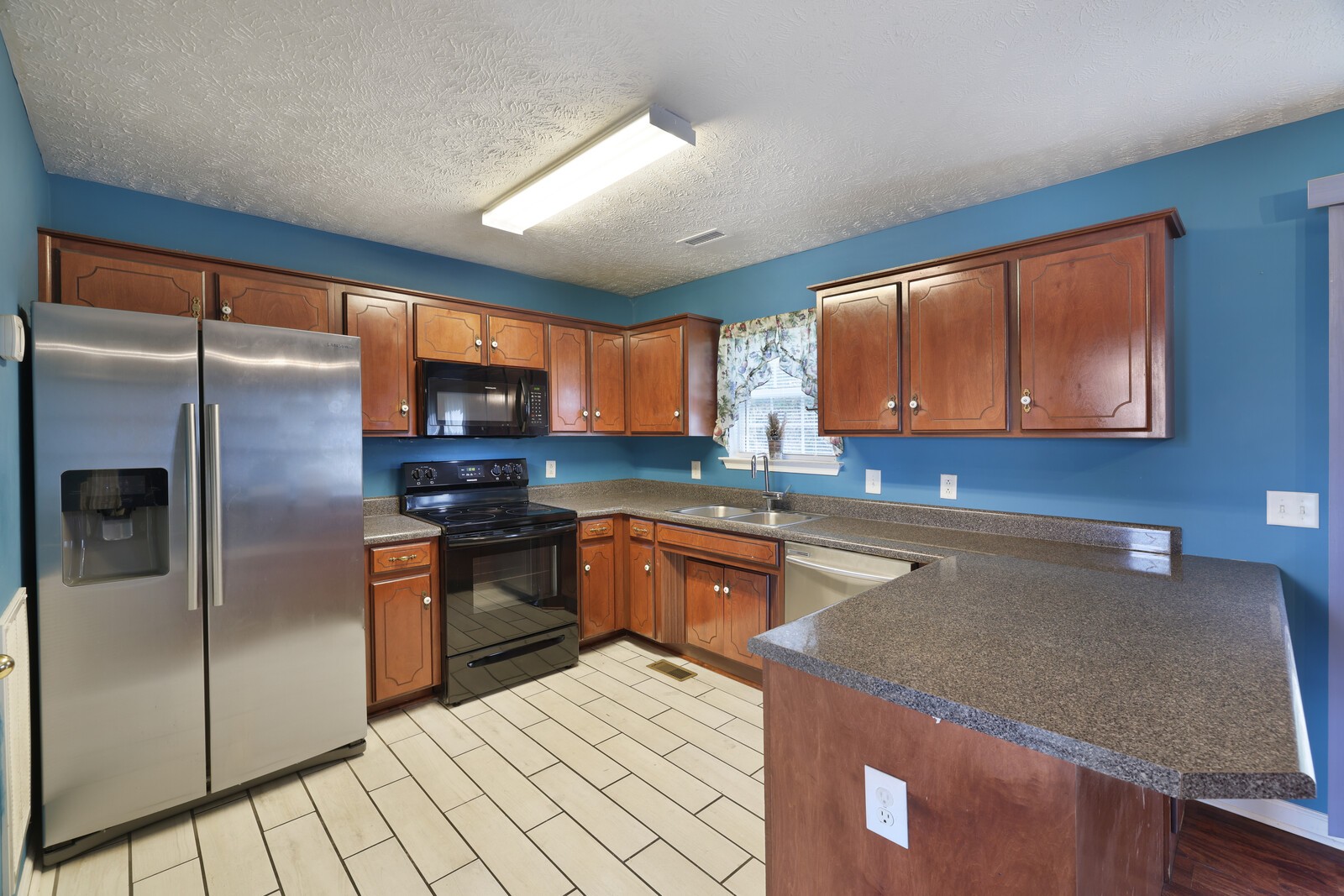 3212 Cloudfalls Trce