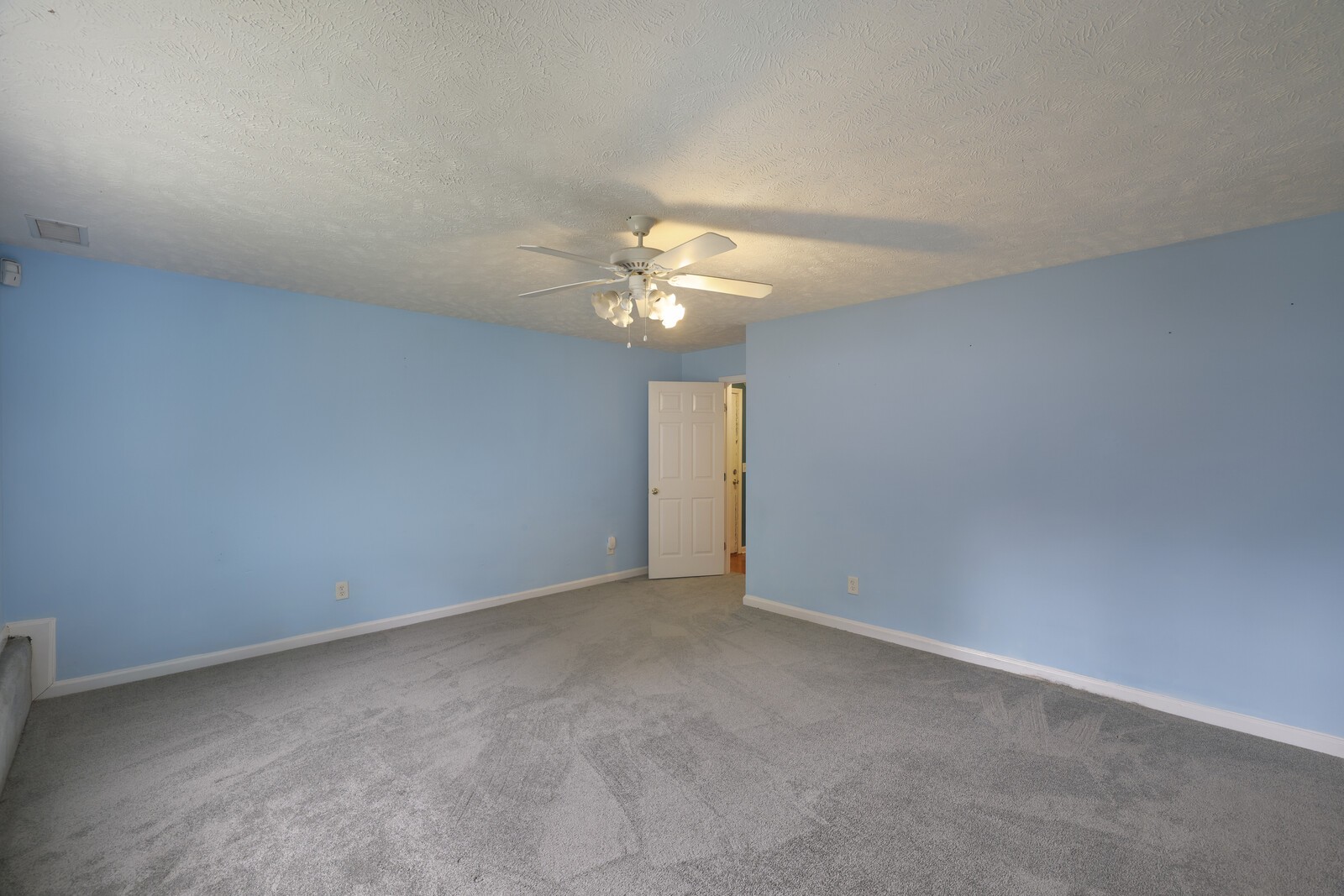 3212 Cloudfalls Trce