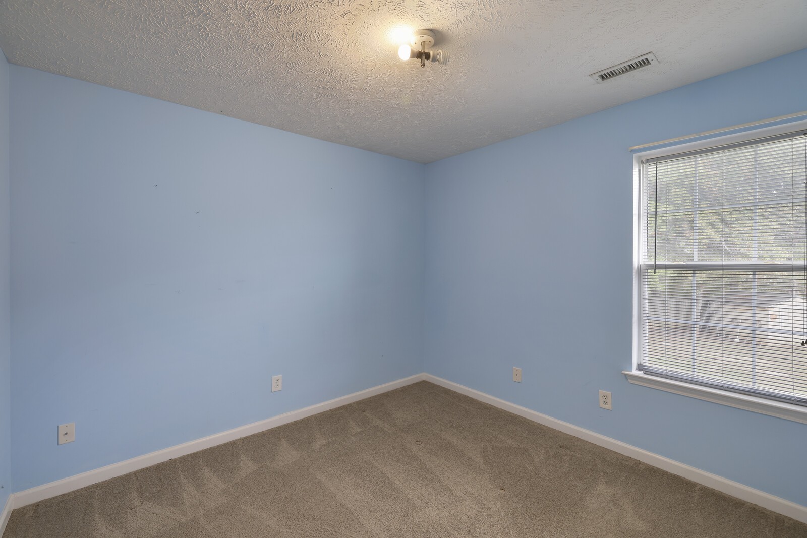 3212 Cloudfalls Trce