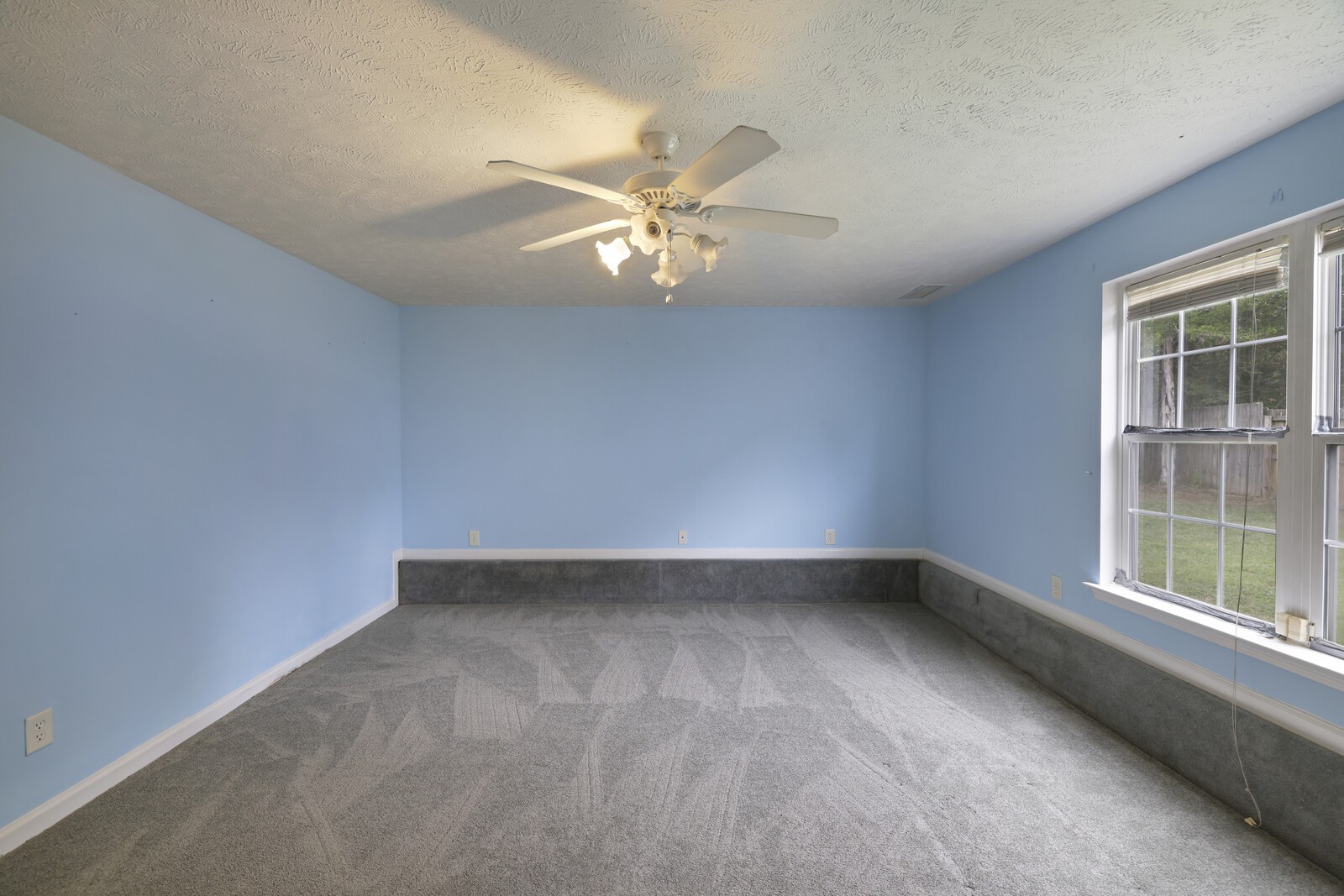 3212 Cloudfalls Trce