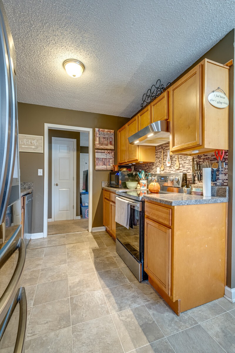103 Donald Dr