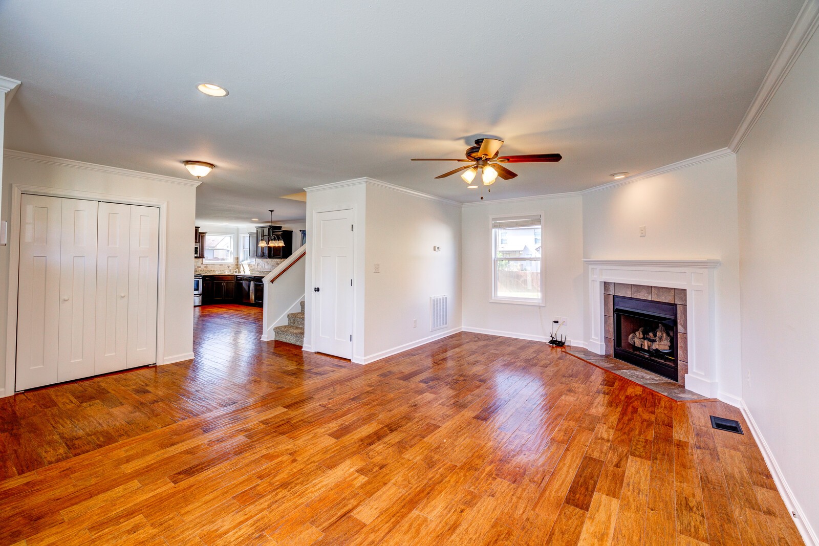 3626 Fox Tail Dr
