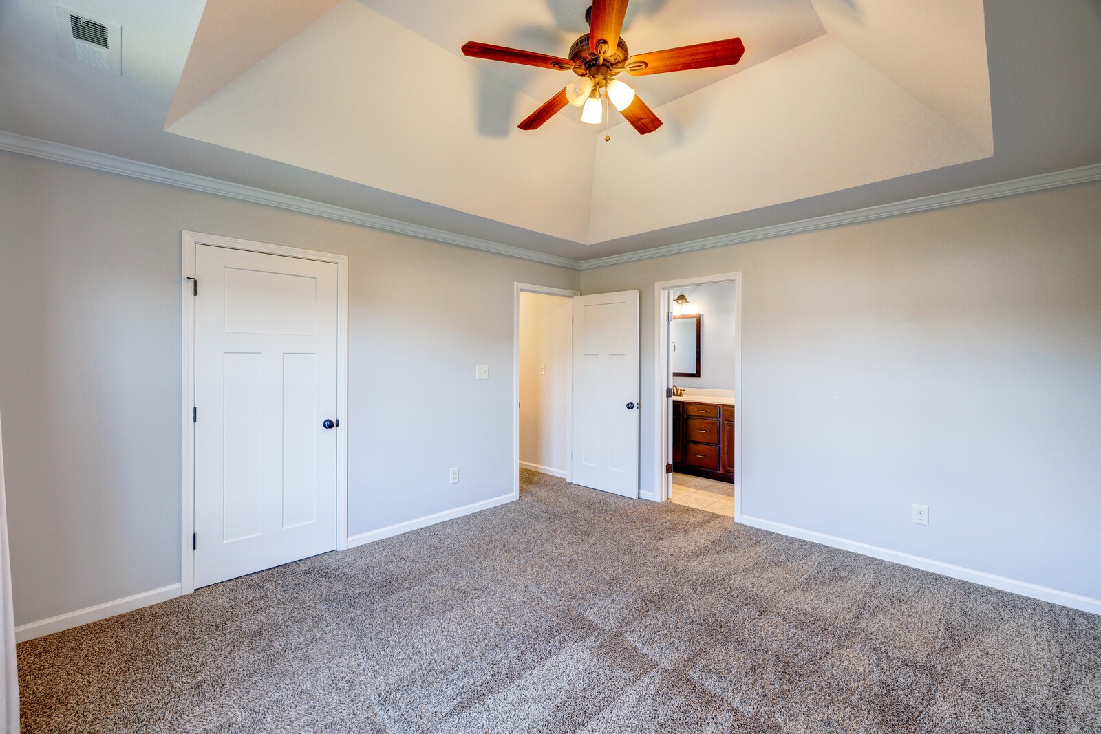 3626 Fox Tail Dr