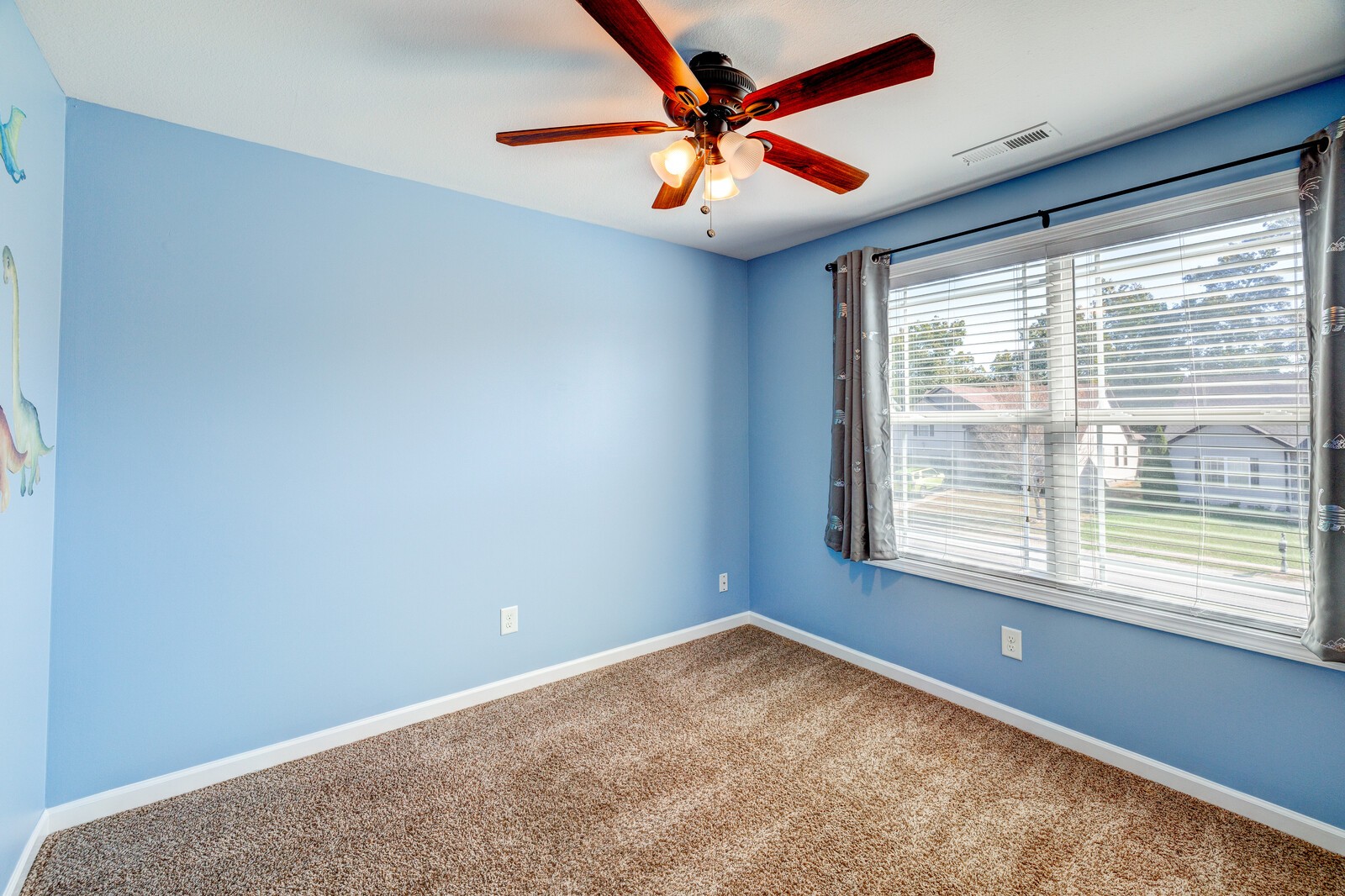 3626 Fox Tail Dr