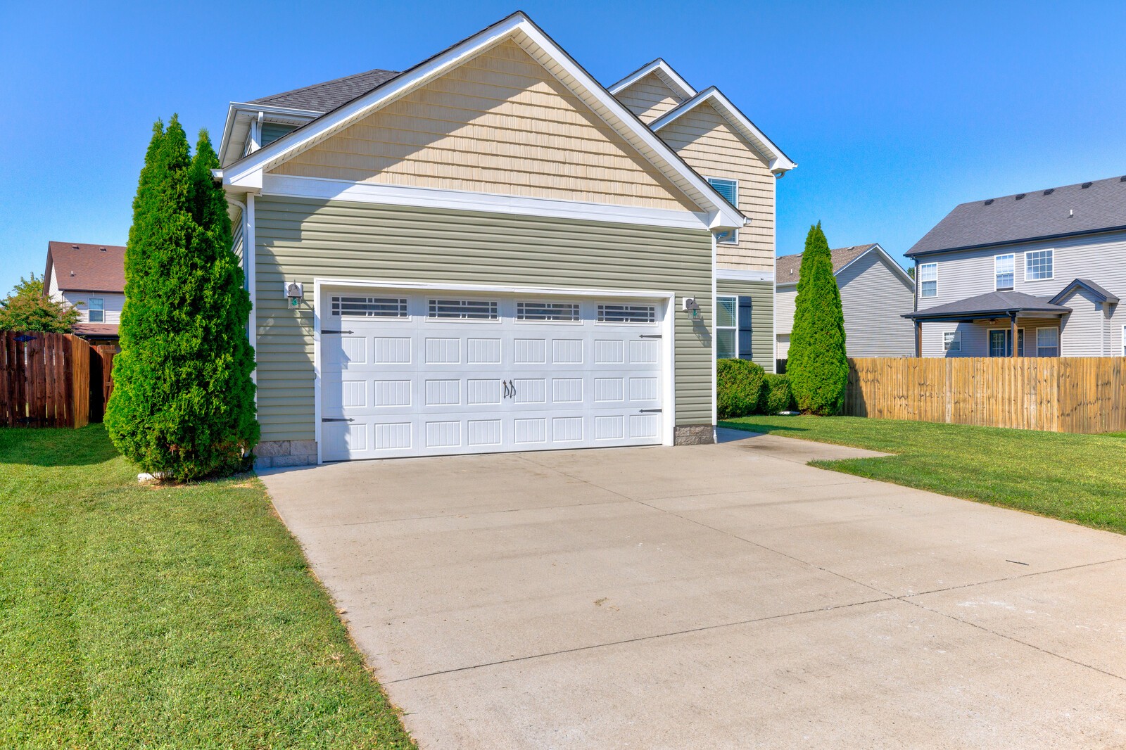 3626 Fox Tail Dr