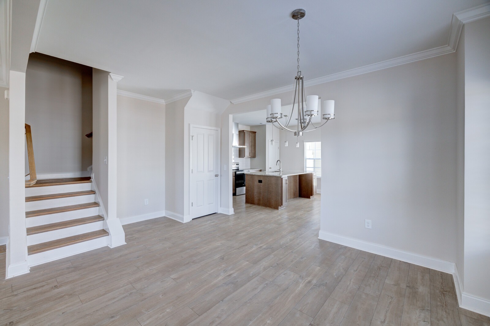 861 Westcott Ln