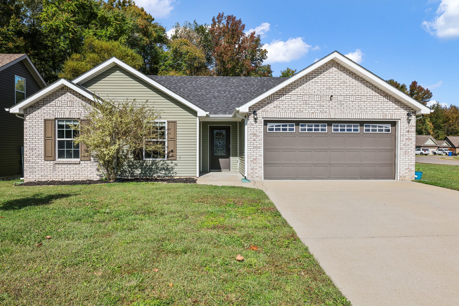 845 Shelton Cir