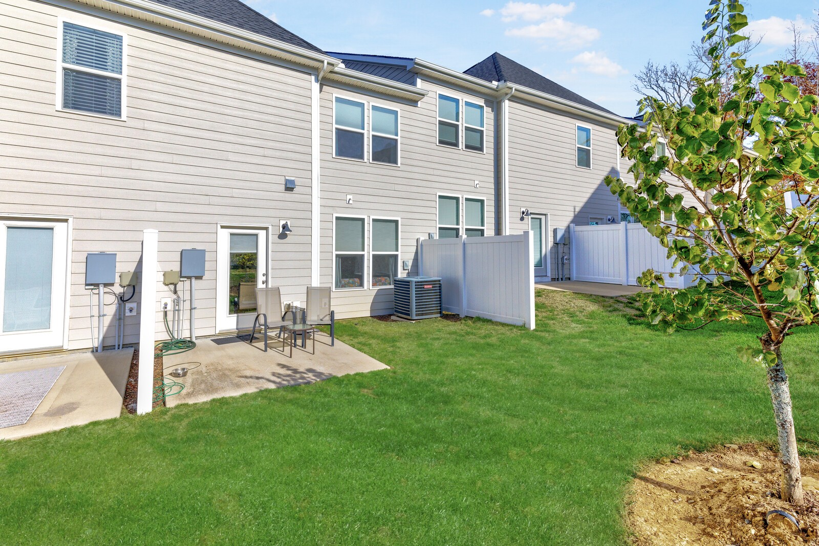 2225 Belle Creek Way
