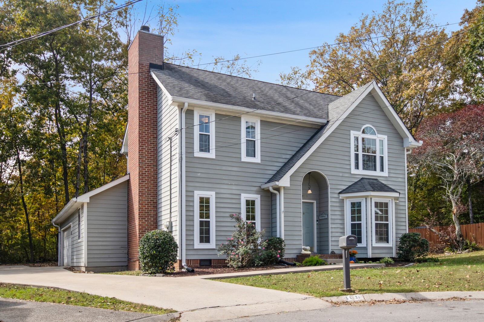 409 Calumet Ct