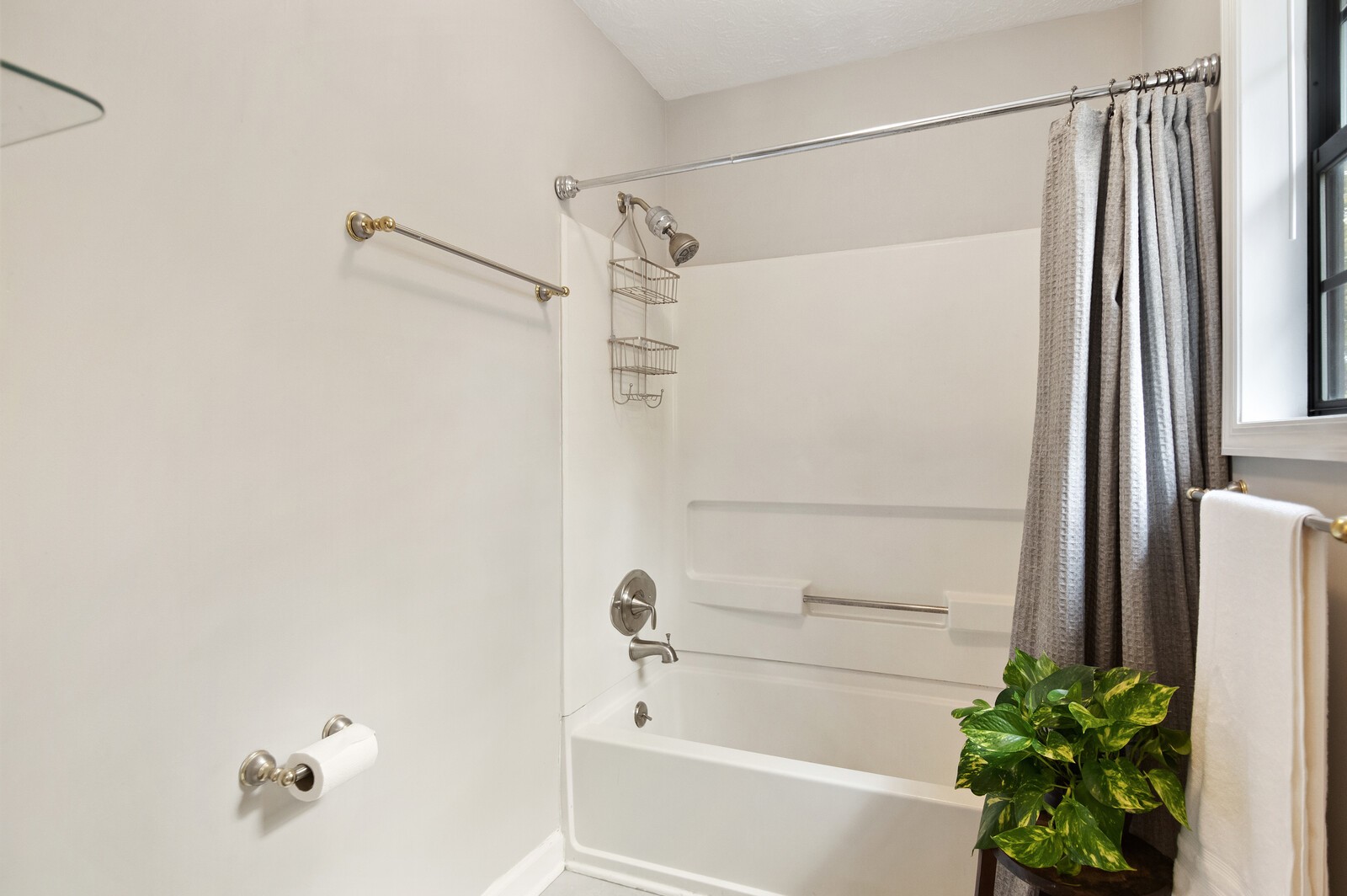 409 Calumet Ct
