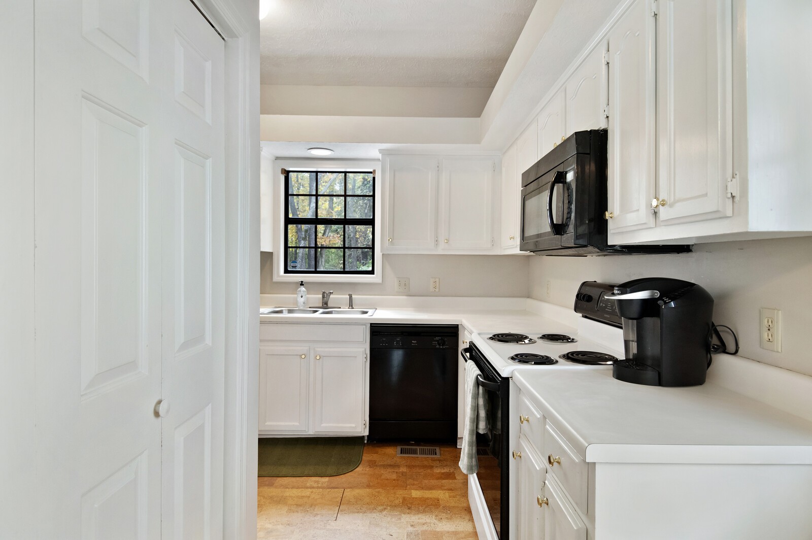 409 Calumet Ct