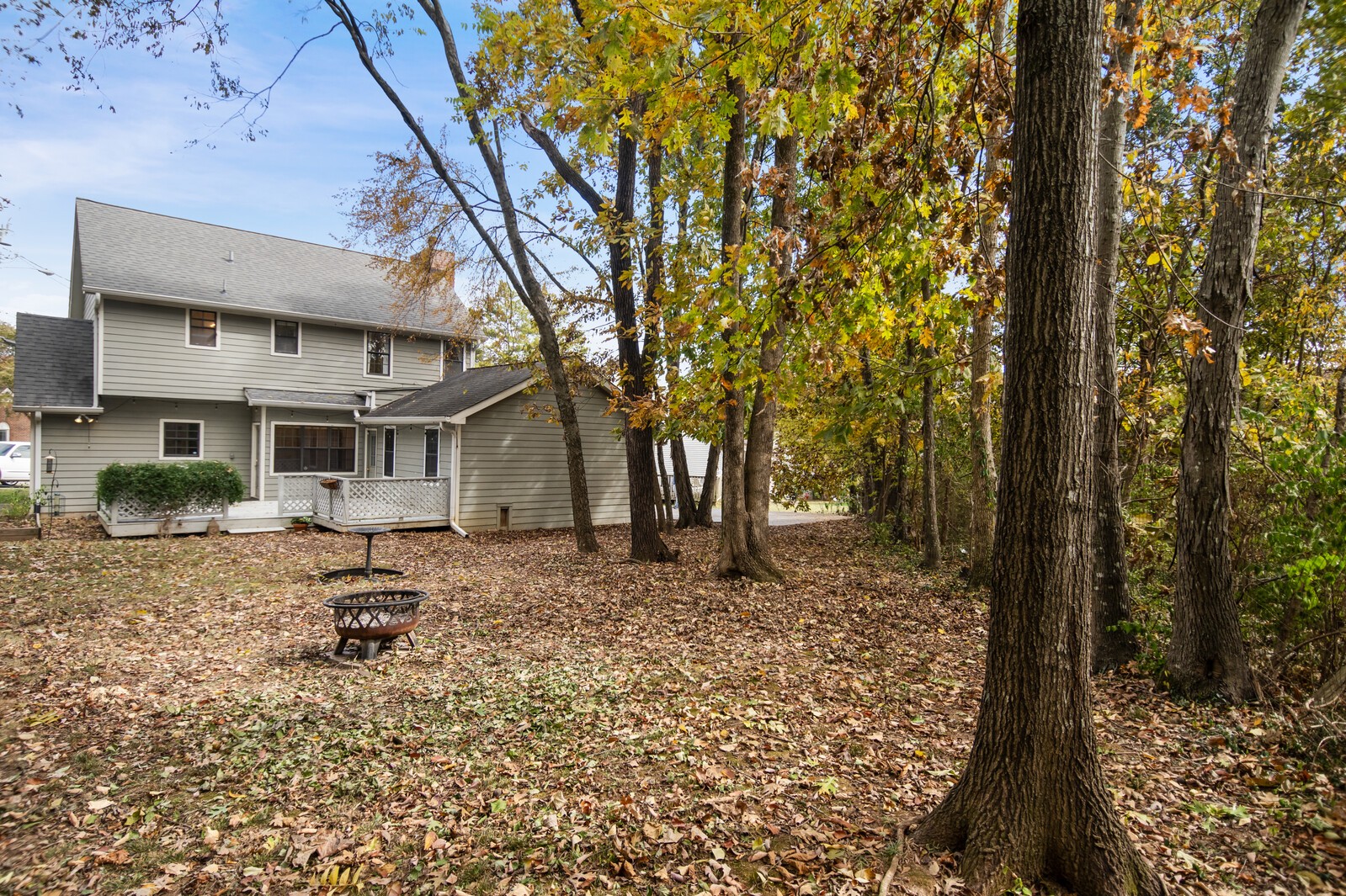 409 Calumet Ct