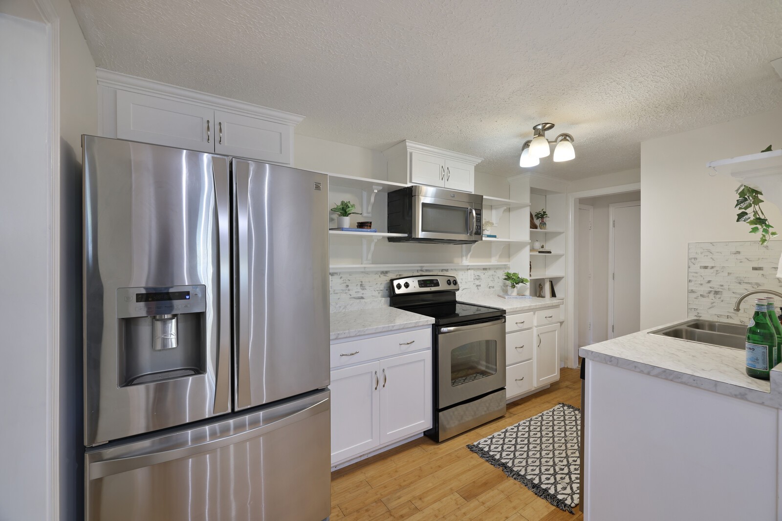 4425 Westlawn Dr Unit: A105