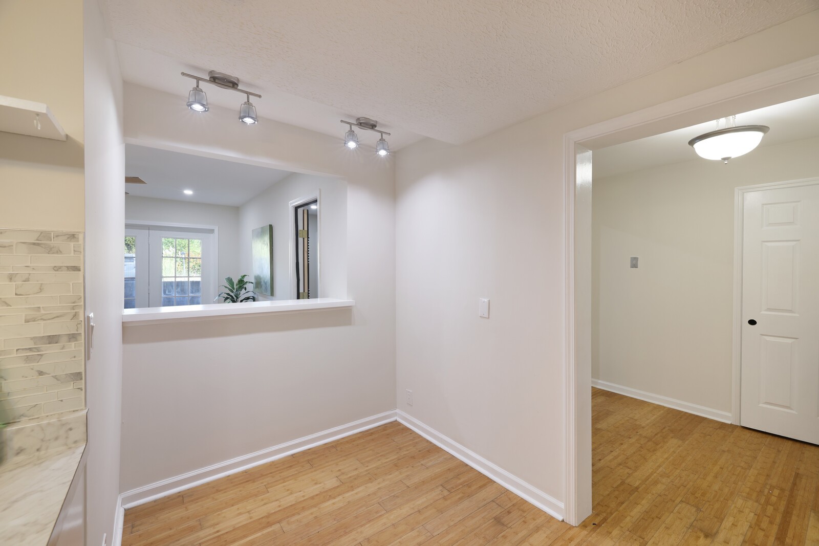 4425 Westlawn Dr Unit: A105