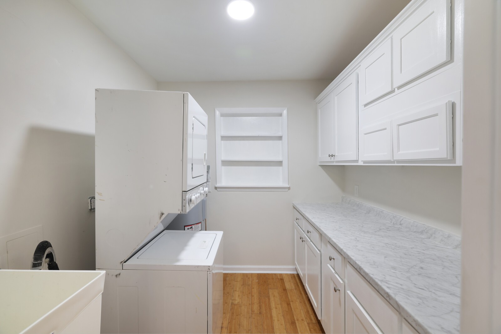 4425 Westlawn Dr Unit: A105