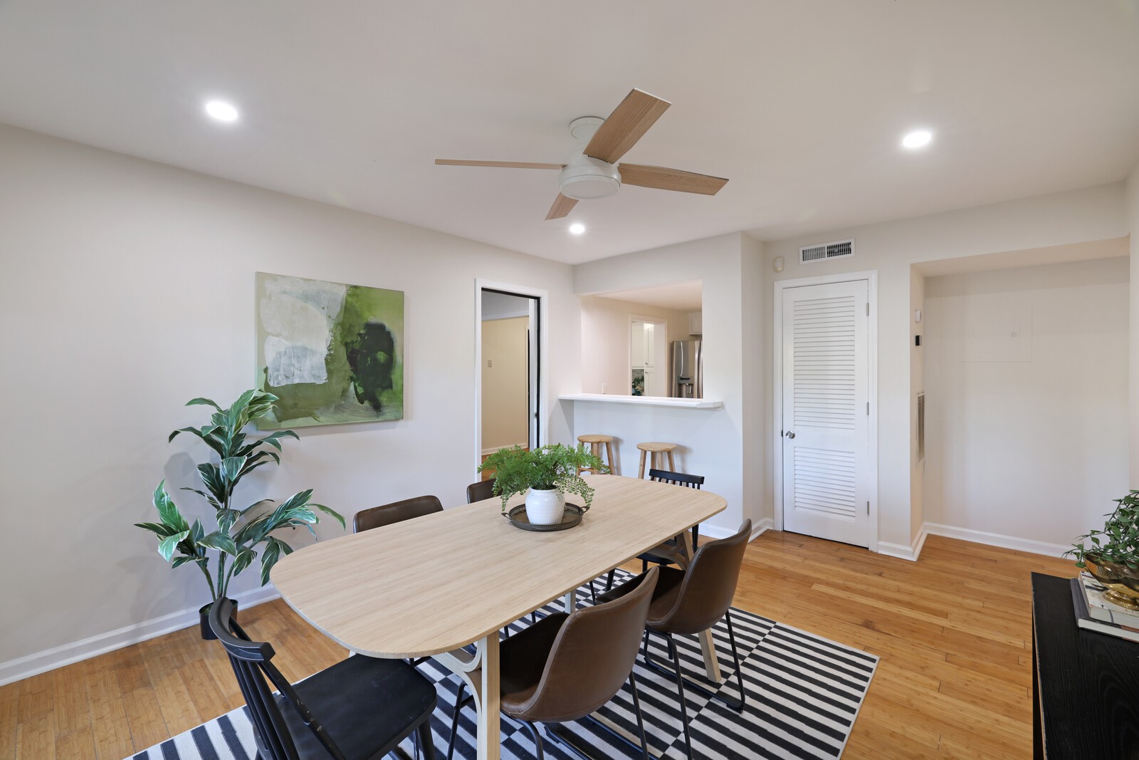 4425 Westlawn Dr Unit: A105
