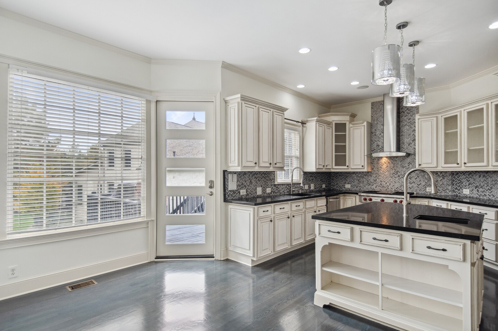 401 Tramore Ct