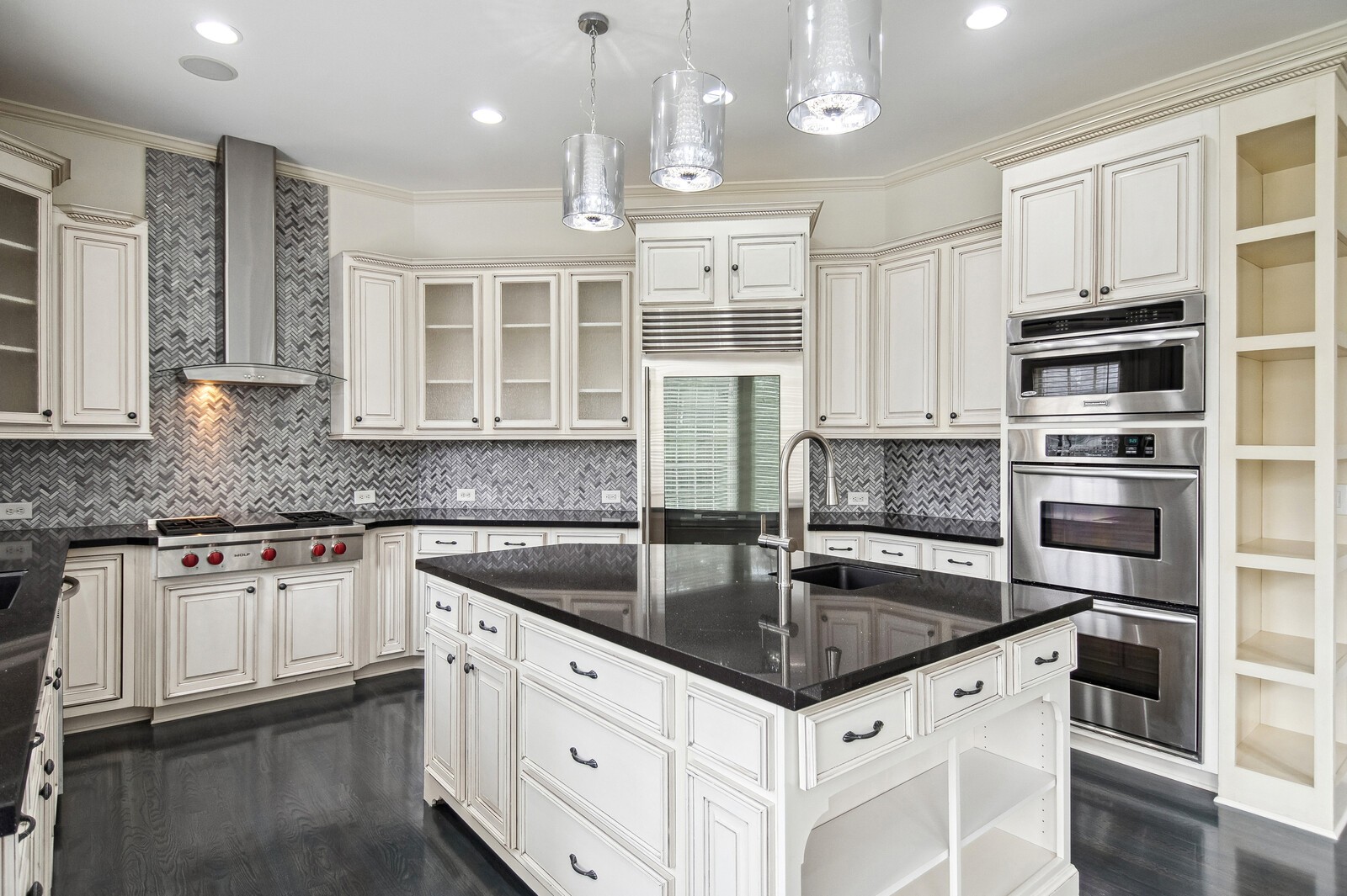 401 Tramore Ct