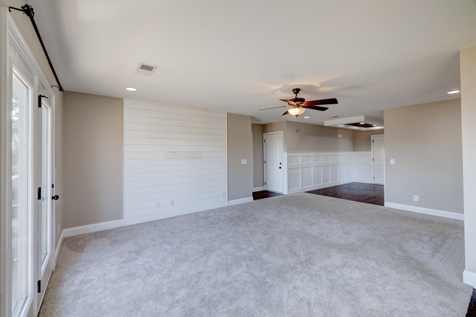 1253 Sugar Flat Rd
