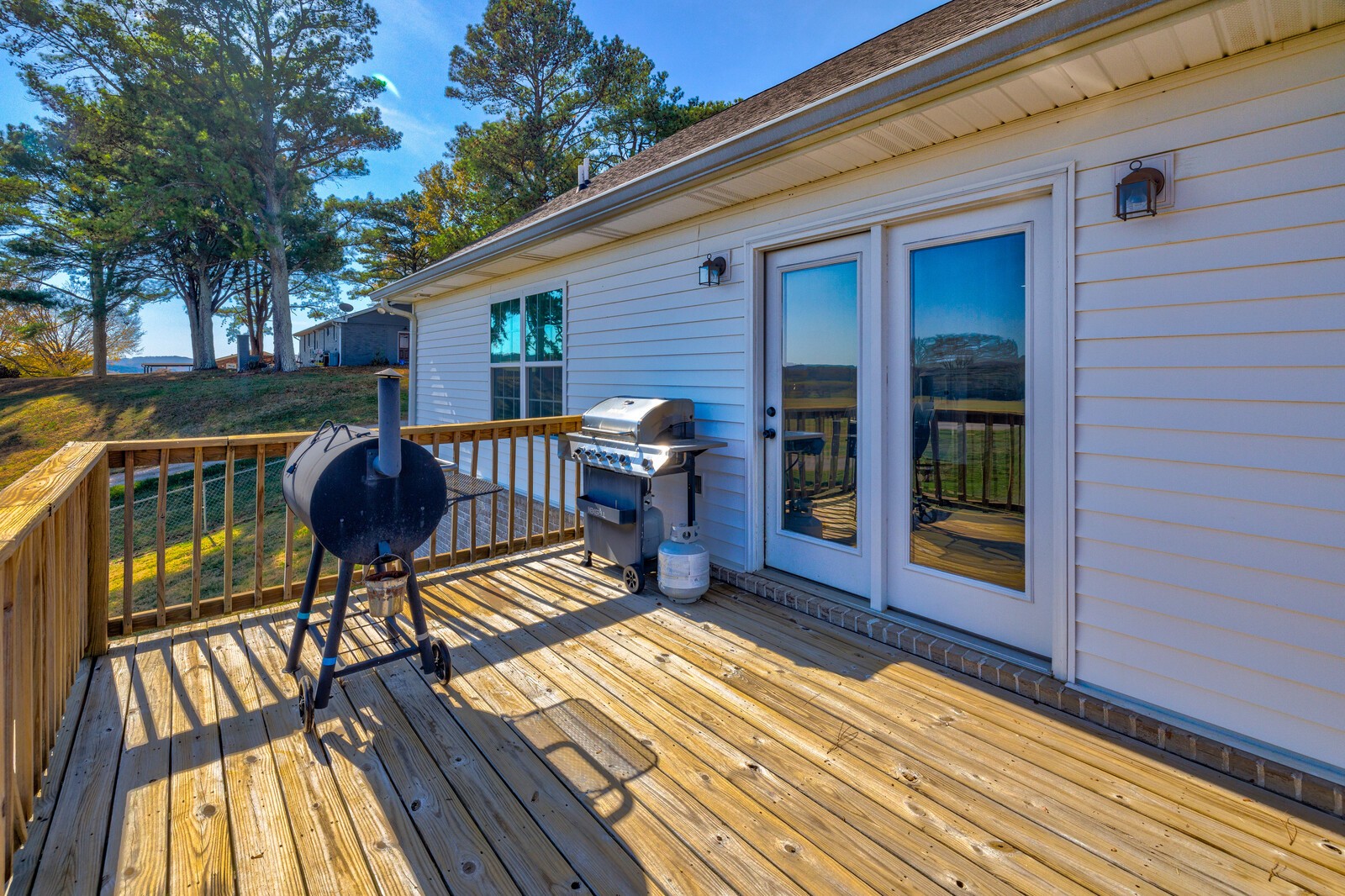 1253 Sugar Flat Rd
