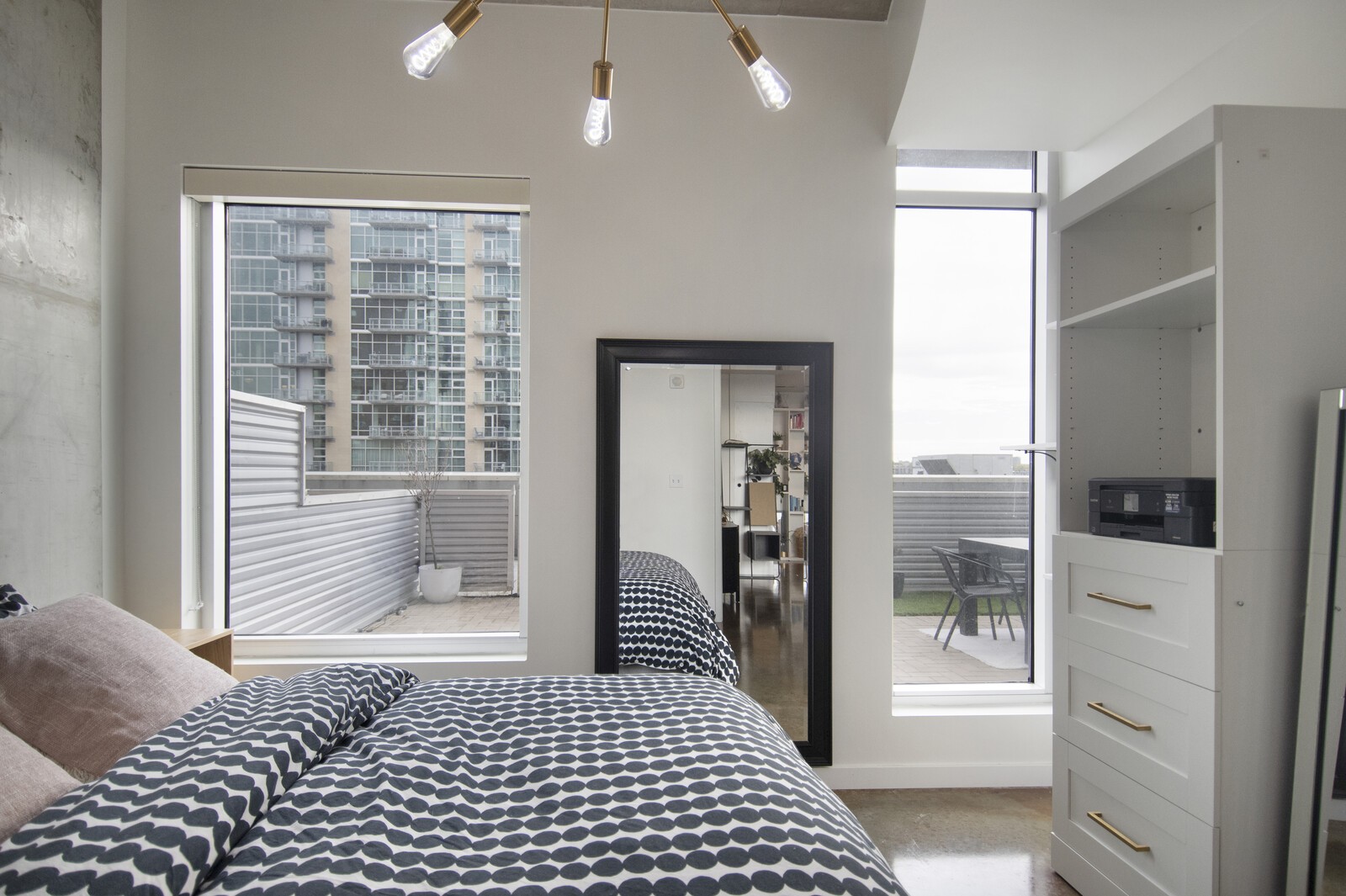 600 12th Ave, S Unit: 902