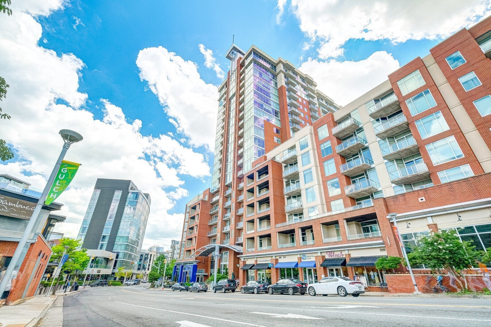 600 12th Ave, S Unit: 902