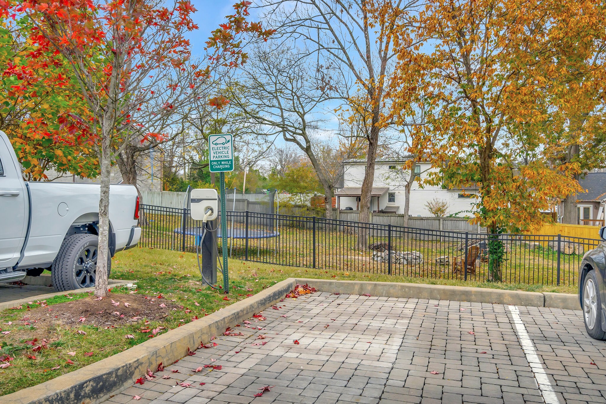 1122 Litton Ave Unit: 112