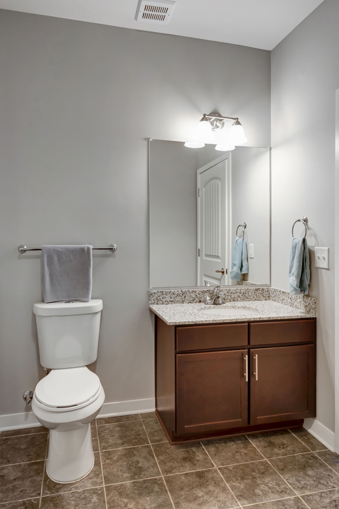 1122 Litton Ave Unit: 112