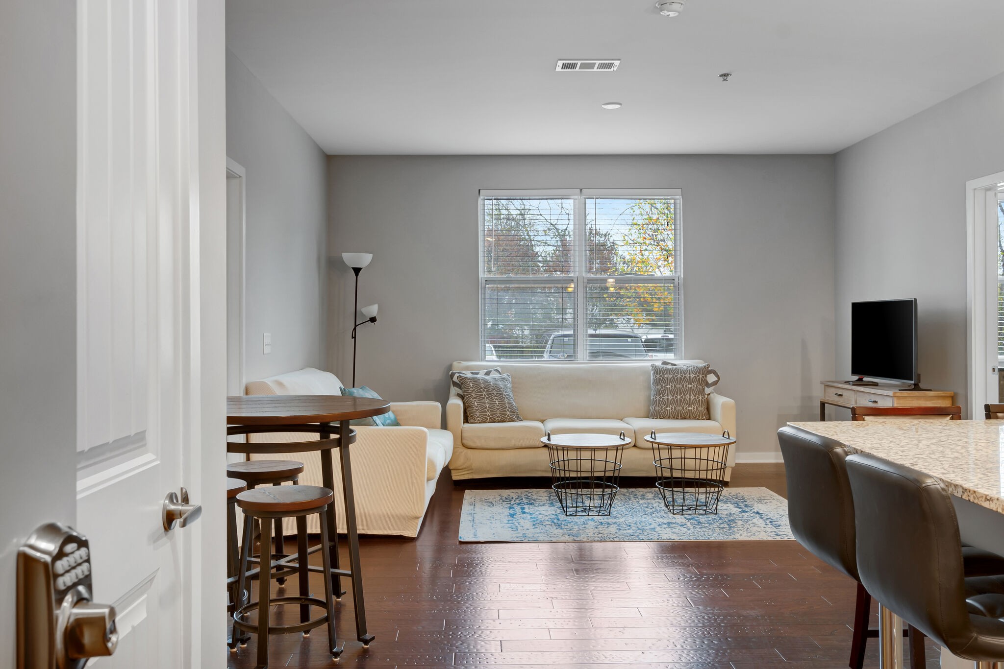 1122 Litton Ave Unit: 112