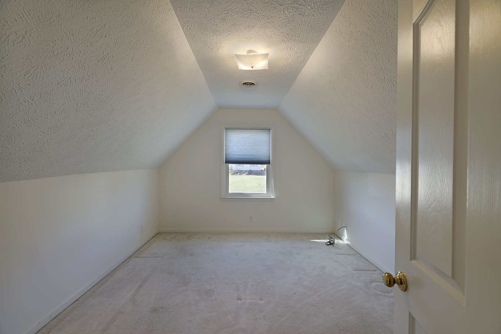 223 Saint Pauls Ln