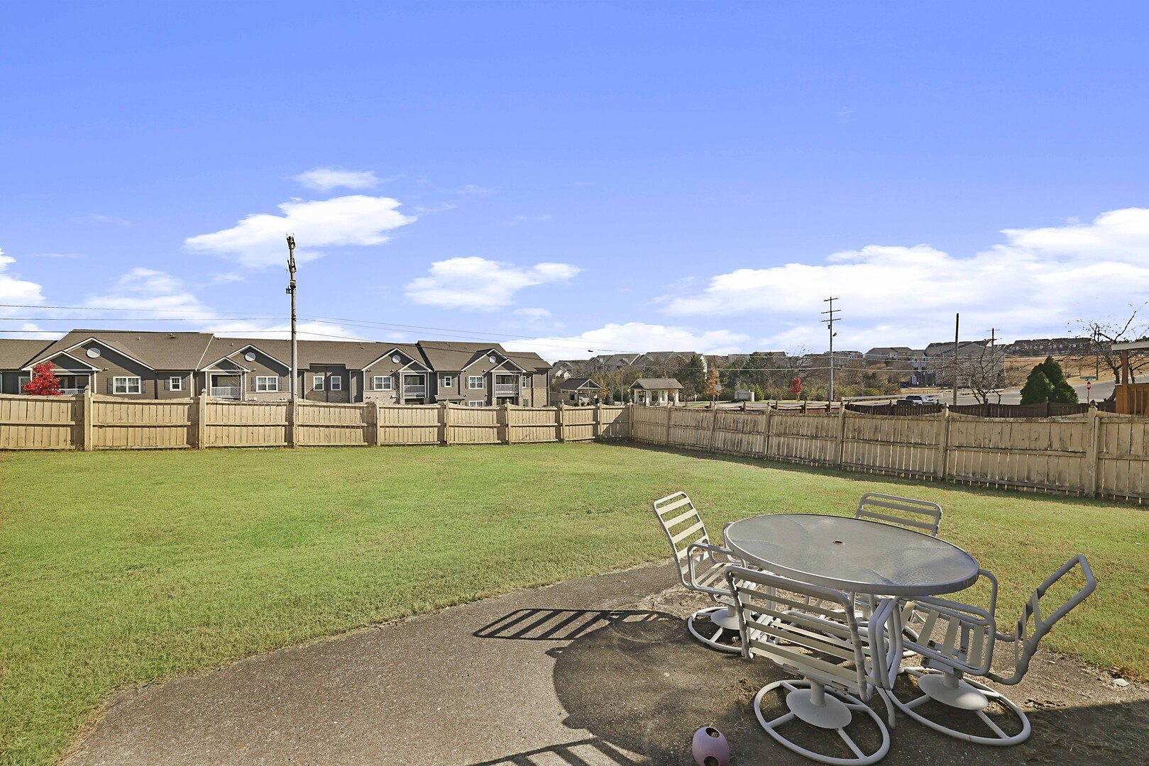 223 Saint Pauls Ln