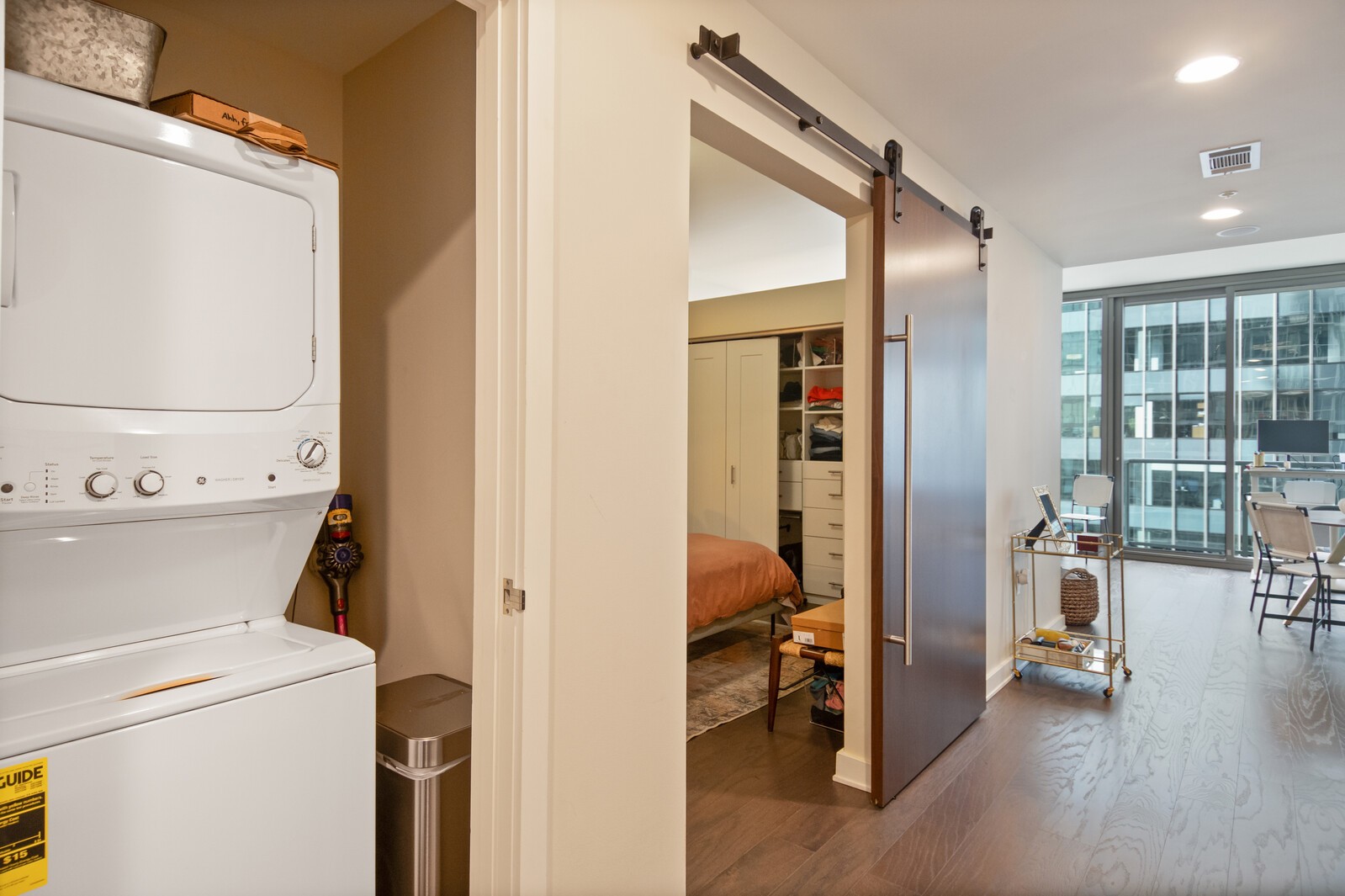 1212 Laurel St Unit: 1010